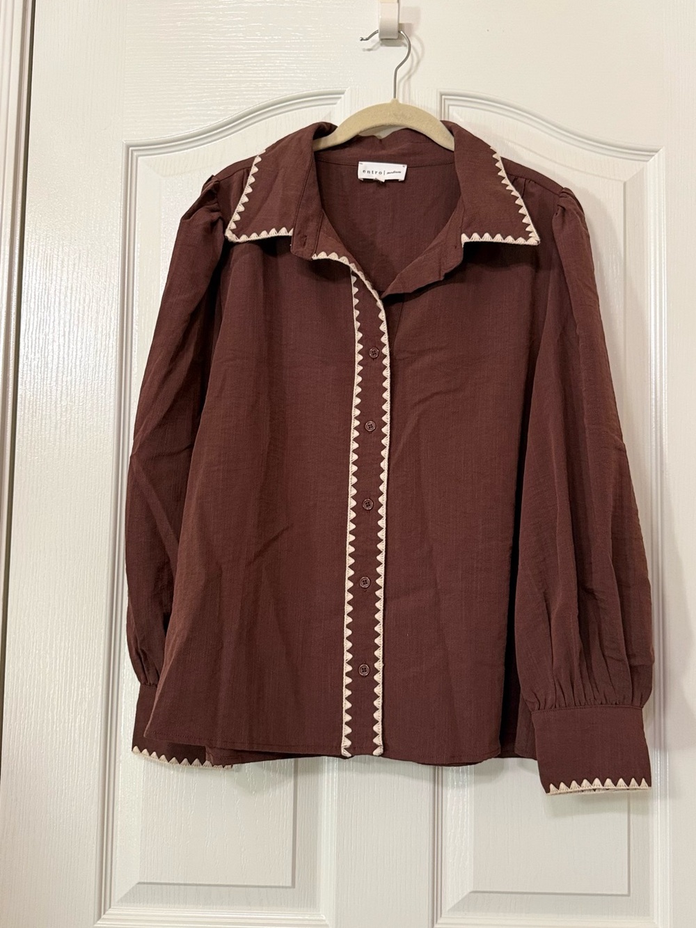 entro Chocolate Brown Button-Front Blouse with Cream Zigzag Trim